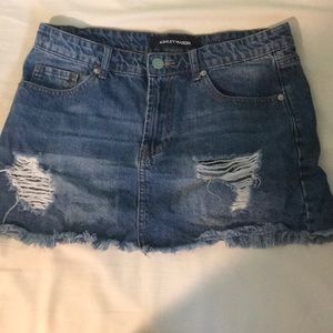 denim skirt
